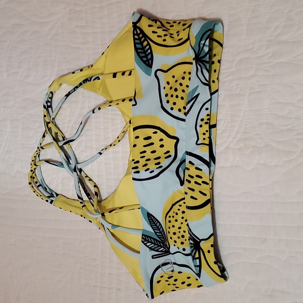 Feed Me Fight Me Lemon Squeeze Sportsbra, Size M - Picture 5 of 8
